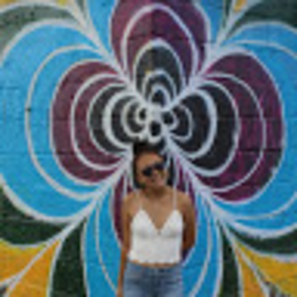 Meet your Posher, Camille